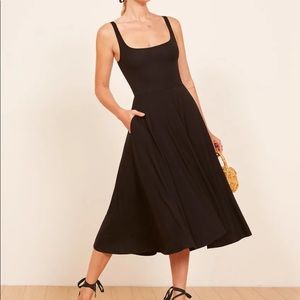 Reformation Rou Dress in Black Size M
